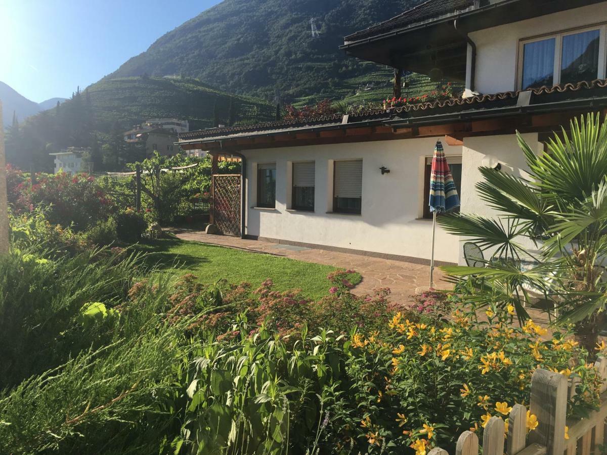 Weingut Zundlhof Villa Bolzano Bagian luar foto